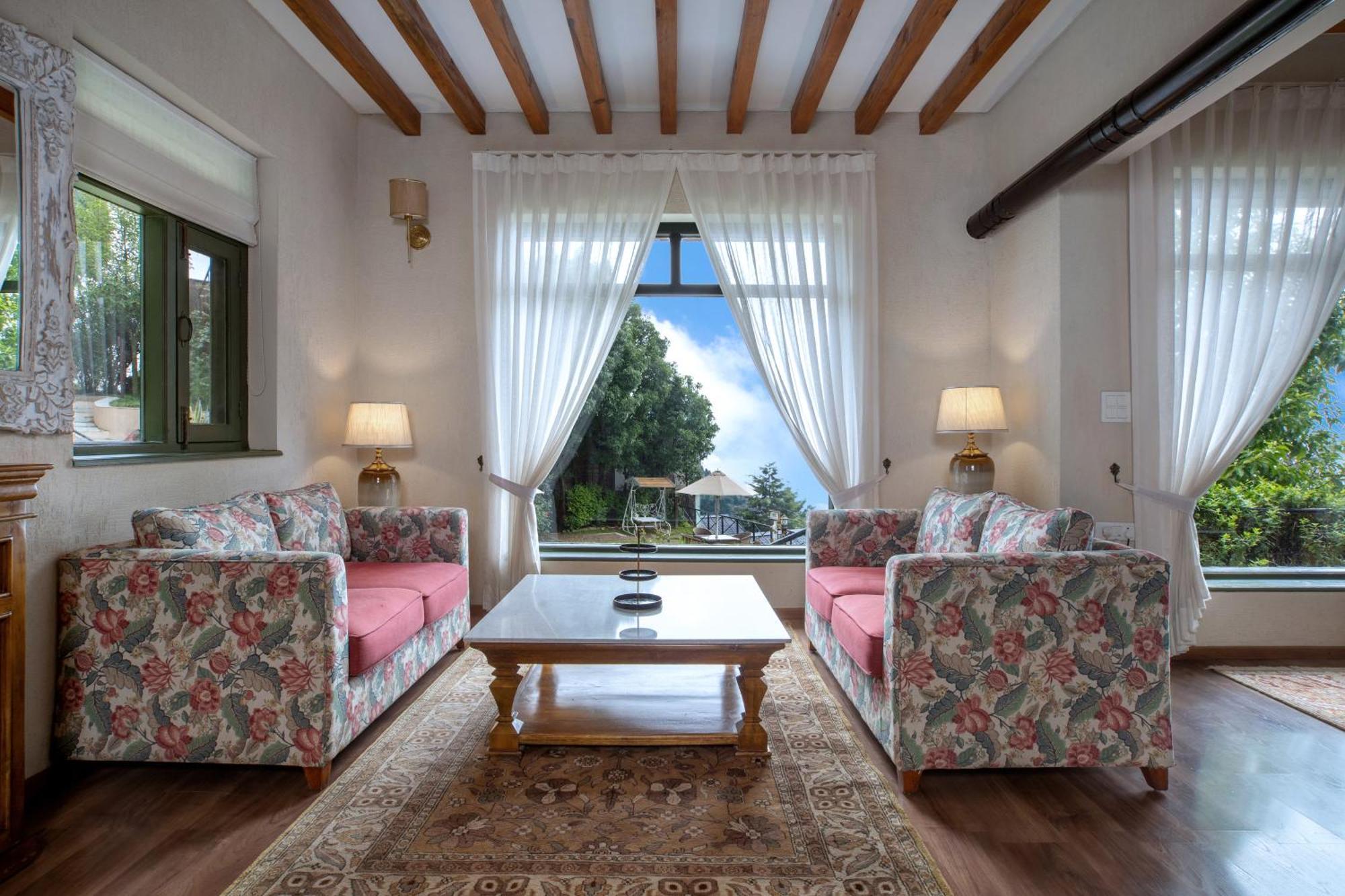 Larisa Resort, Mussoorie Εξωτερικό φωτογραφία